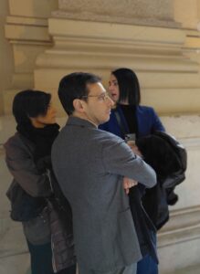 In primo piano, il sindaco Emanuele Capra e, a destra, la capo di gabinetto del Comune di Casale, Cecilia Strozzi